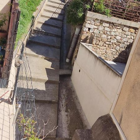 Petite Pause A Pourrieres, Appartement 40M2 Exterior photo